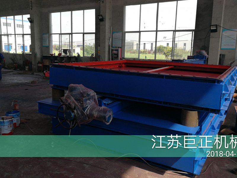 方形擋板門(mén)（寬12M）驗(yàn)收合格，發(fā)貨準(zhǔn)備中